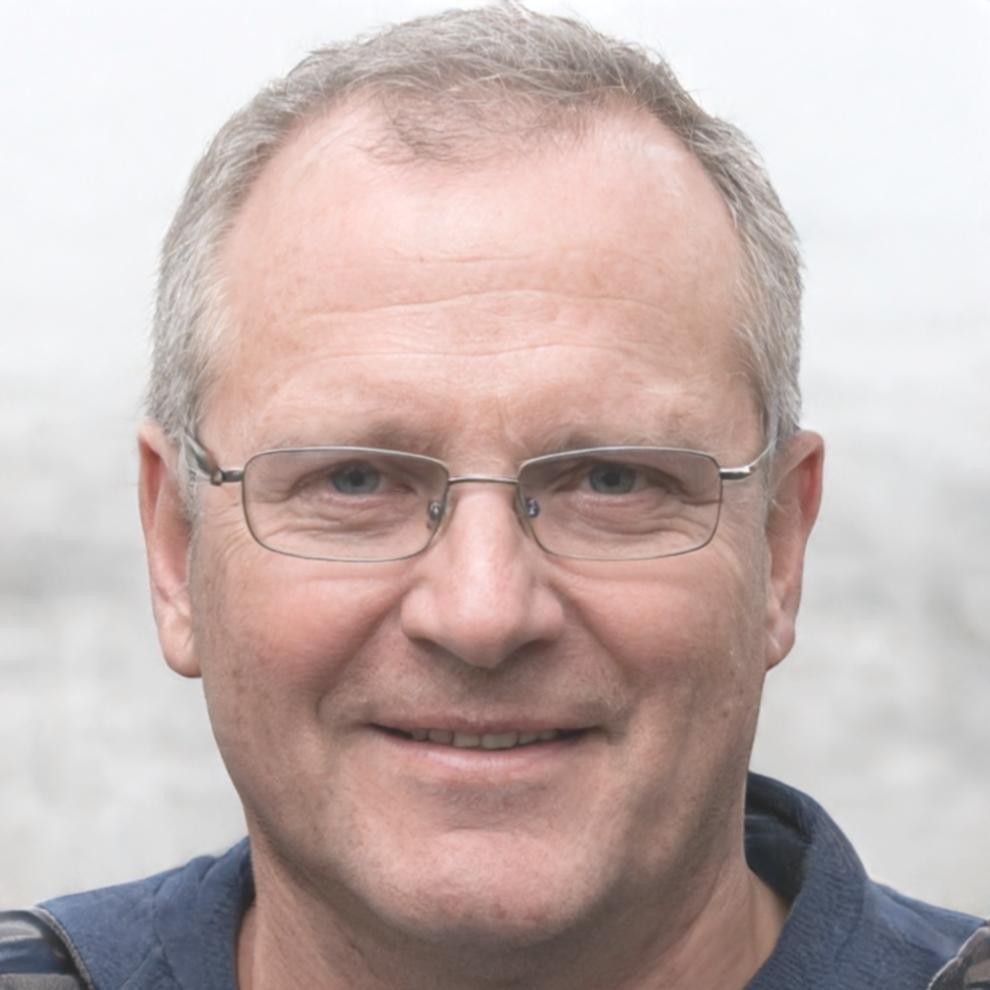 Dimitar Petrov, lead instructor for financial scenario modeling program